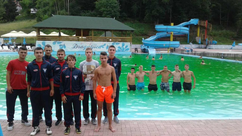 U AKVA PARKU DRAGULJICA