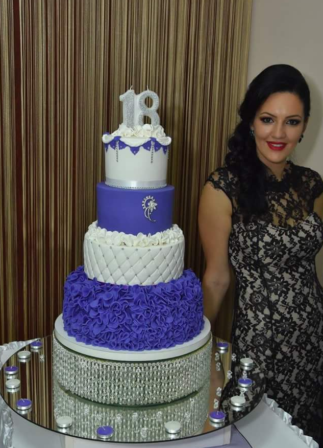 29920063_1708125189245510_94967641_n