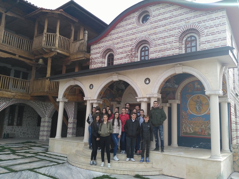 30118214_1785790624817930_385618203_n