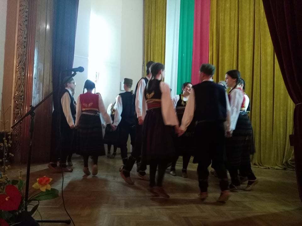 30120420_1785791061484553_1959510418_n