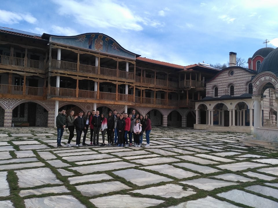 30121018_1785790418151284_713682945_n