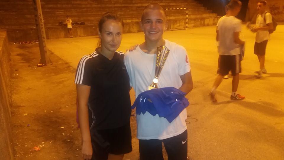 39820886_10213978874051312_3247246445463470080_n