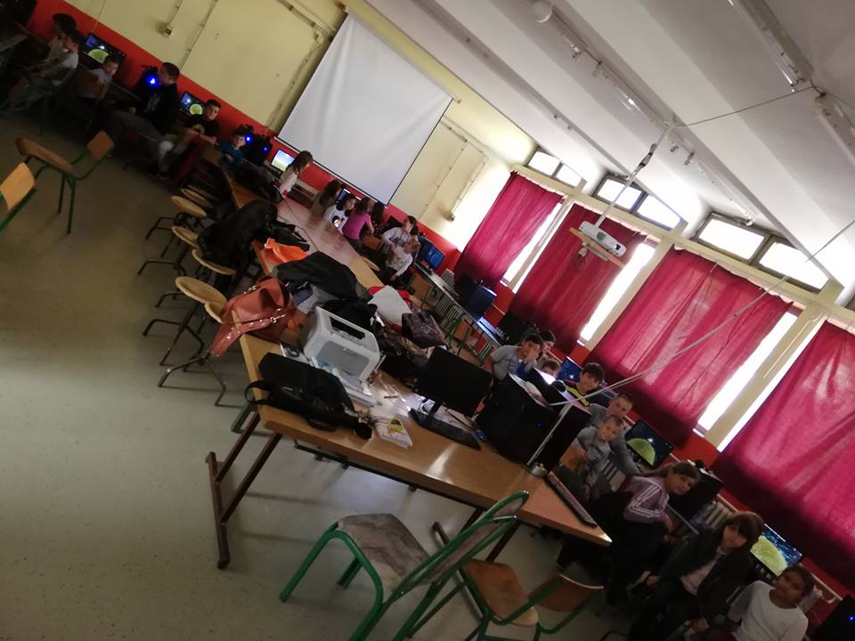 43880707_531356303954772_5976234571891474432_n