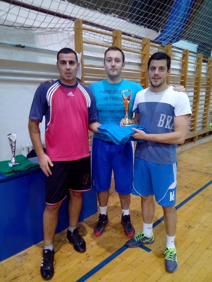 48365173_390416865035101_4990377893415616512_n