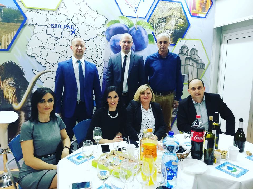 51134070_175586973421402_8326537676578888683_n