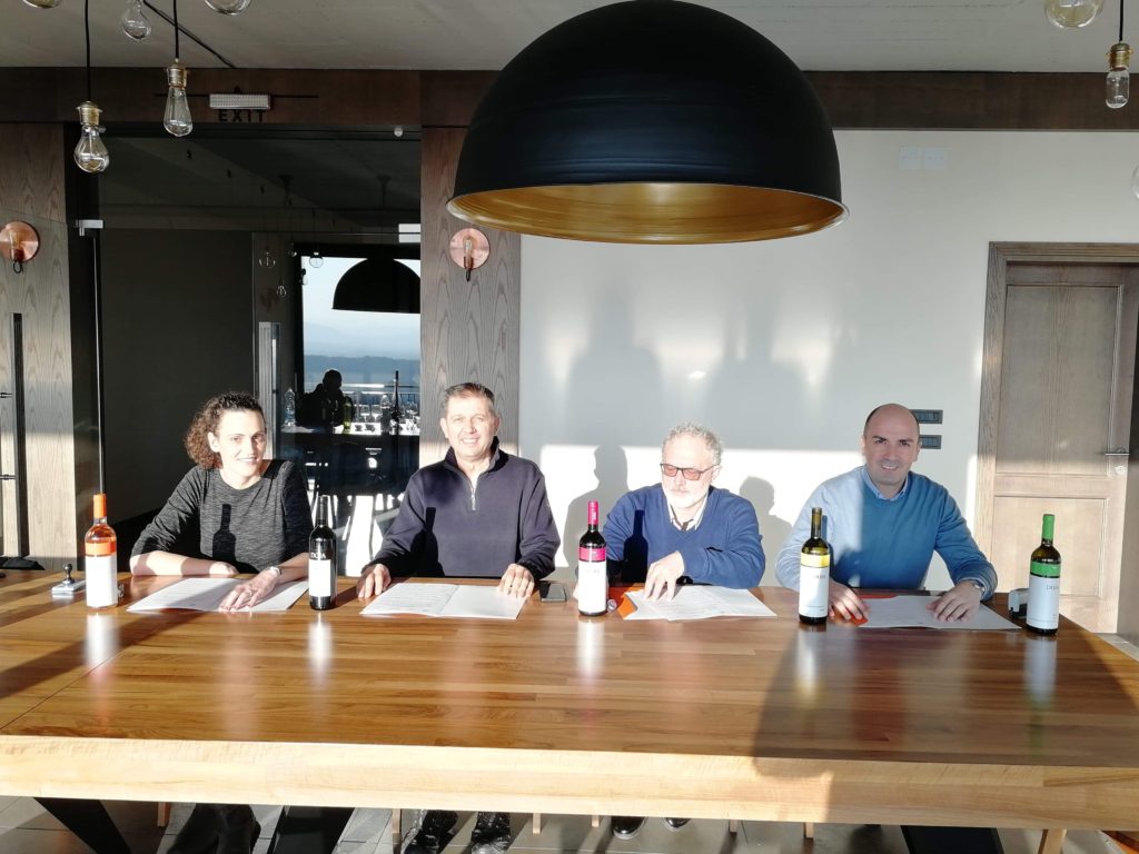 78A308EB-7C45-470A-A053-D605380CA787