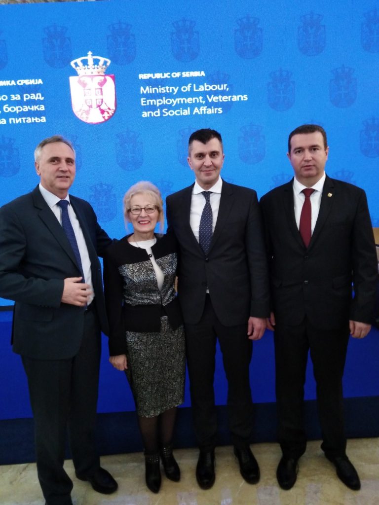 IMG-74a76d82b9b925992f7aa208fe0937db-V