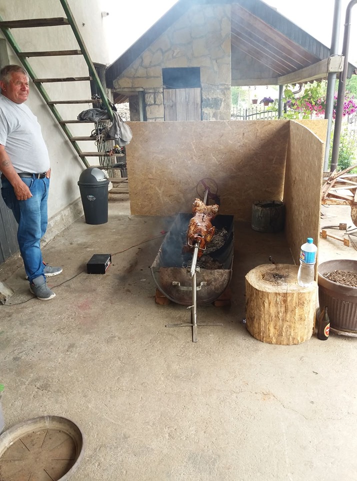 60523895_861587837526652_4328690322646237184_n