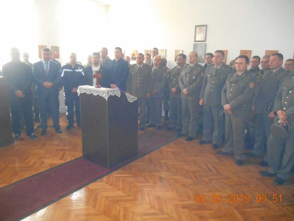 IMG-02ae40e373fd6eb27a6fac65a2890839-V