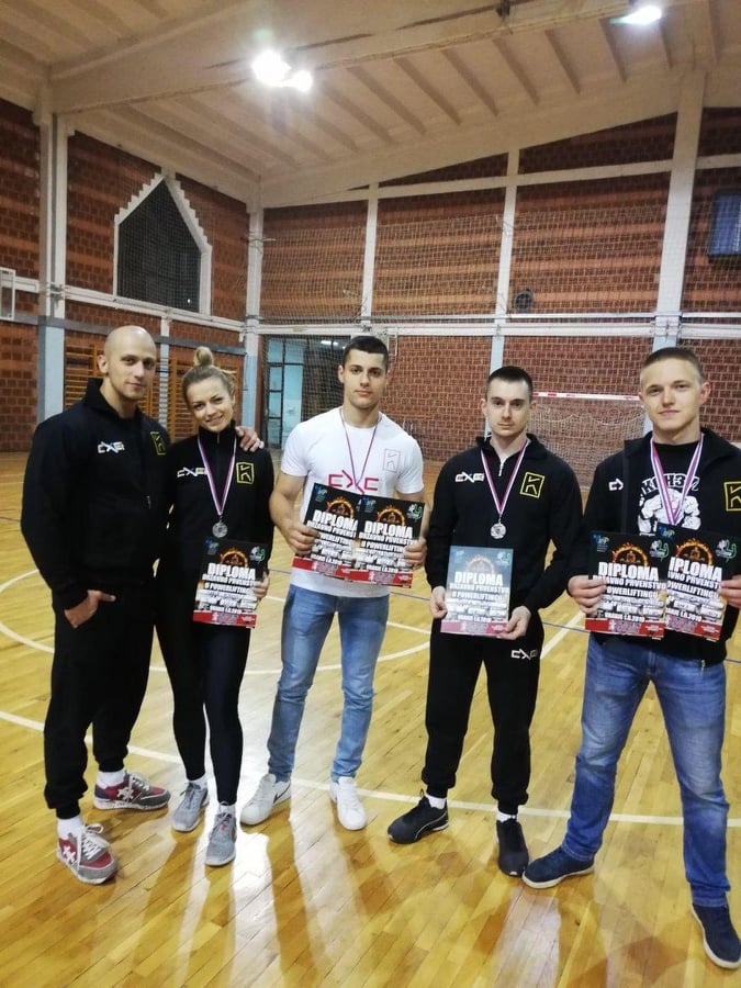 61522754_301474997403178_8611755186232229888_n