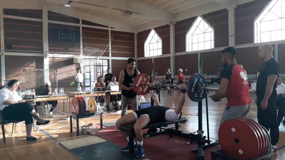 61896063_189443621965312_4148079109534121984_n