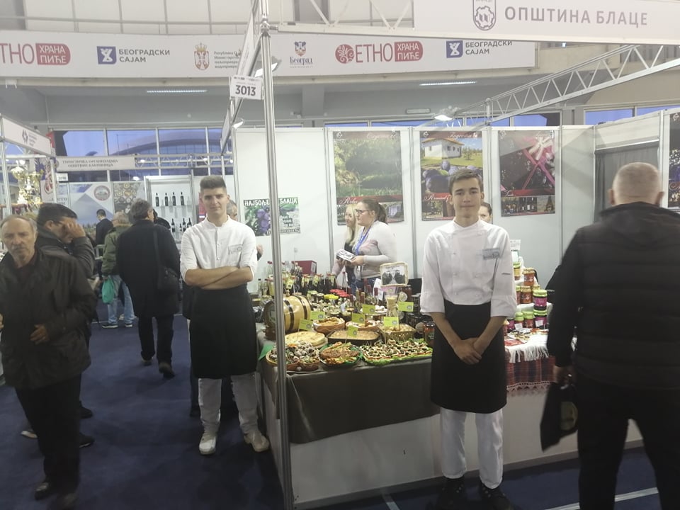 77143664_1121887497981639_698698781427761152_n