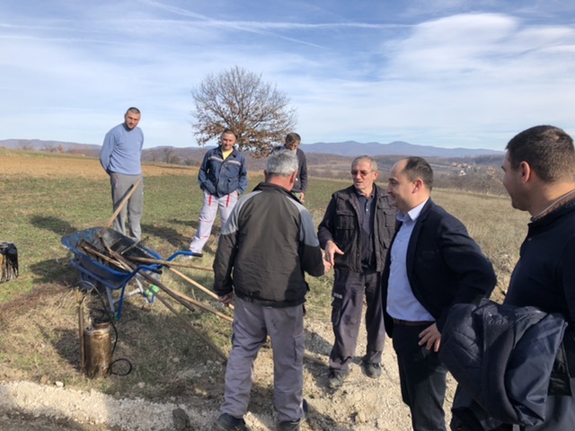 3ADEB2D3-7C7A-475F-A7F4-CC7B3BE899BF