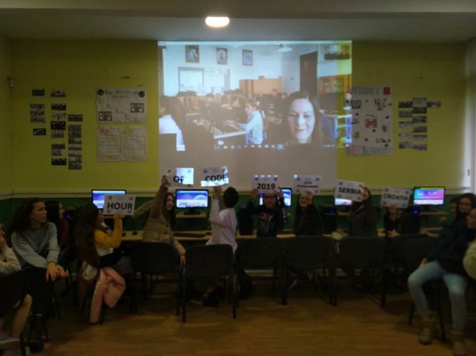 78820613_2831389800224697_2800520068008509440_n