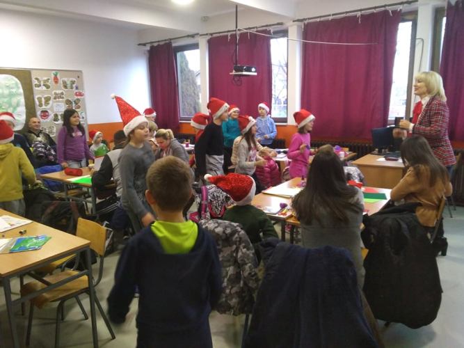 79199434_564981800962466_7710515569715314688_n