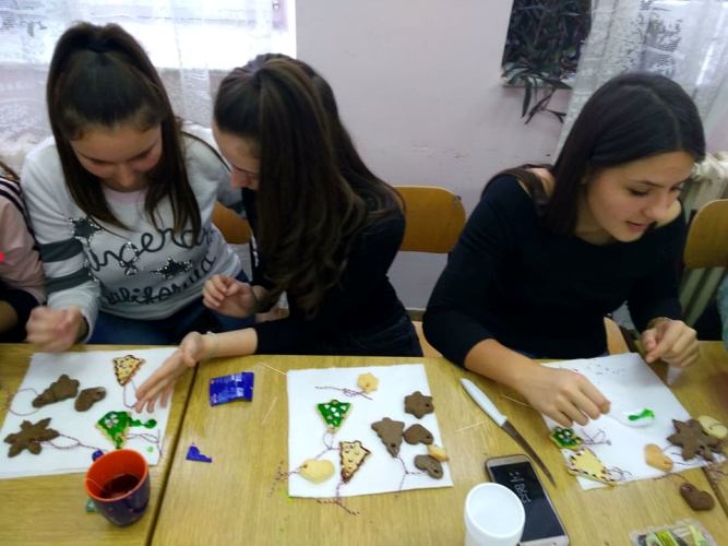 80409817_2455185894745788_4976978231107256320_n