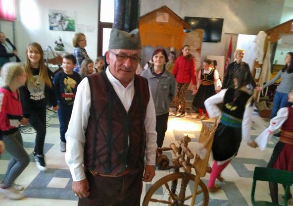 83445399_177706120248322_8877342662303154176_n