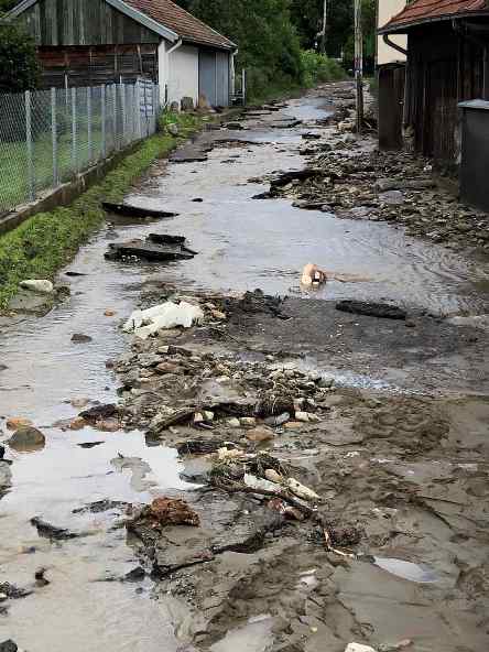 IMG-ba3b29c2bc36d2c904579210e4ced0d9-V