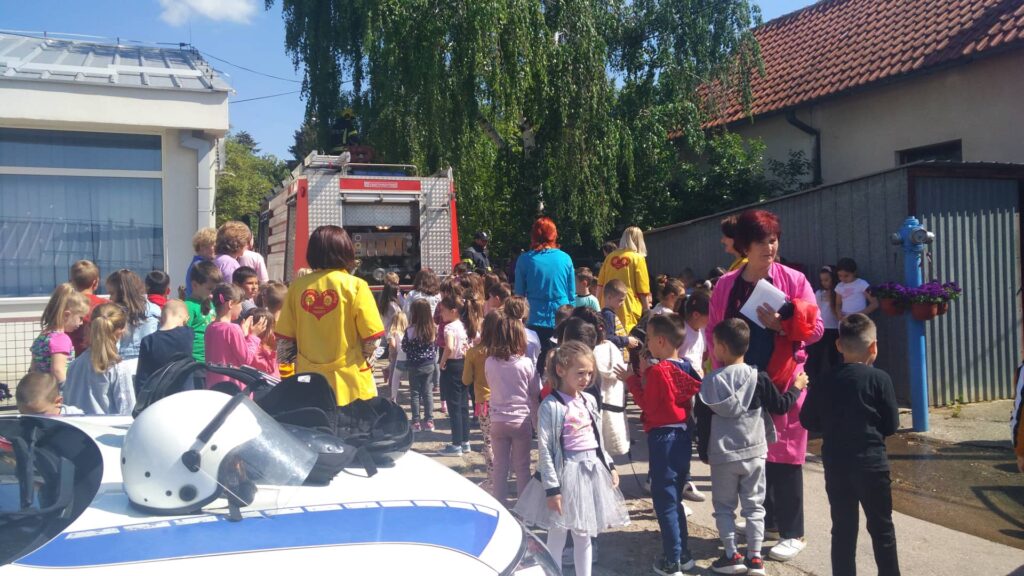 280027099_366460192130530_7494738880134428197_n