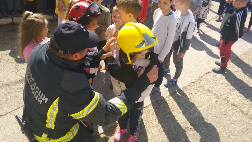 280032862_1617250421993466_16859757553396111_n