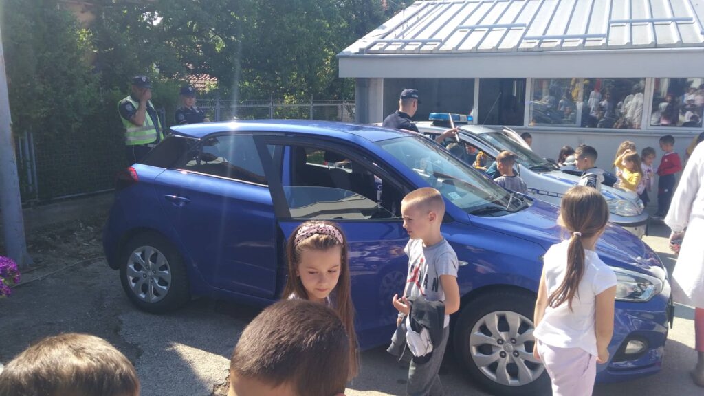 280095850_980528879323476_7239286286093097936_n