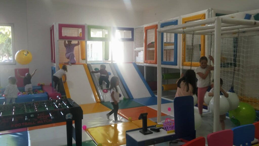 280270142_308921664765637_3190418334433871453_n