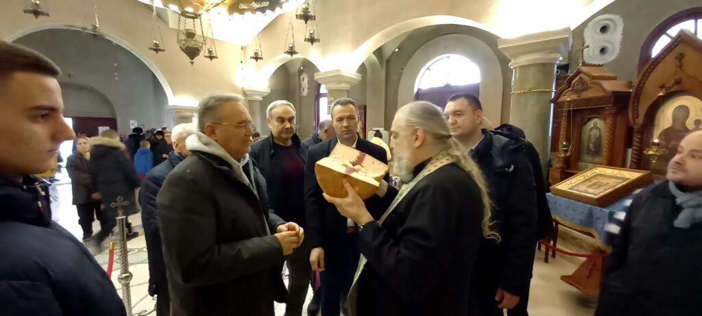 IMG-82453841f8957eb920ed6727c0ee1bf6-V