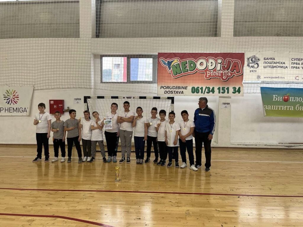 344001378_3573376419581656_720044607228834817_n