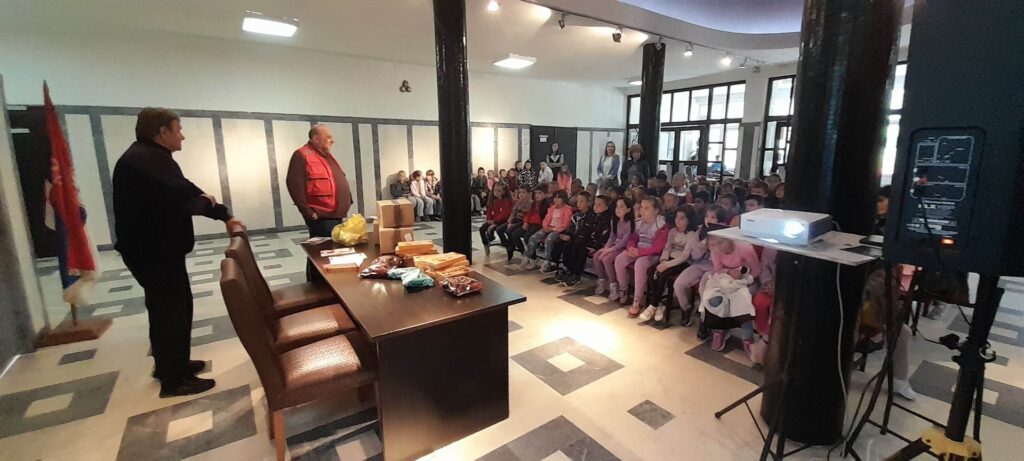 344668764_932325911376443_925016771385589369_n