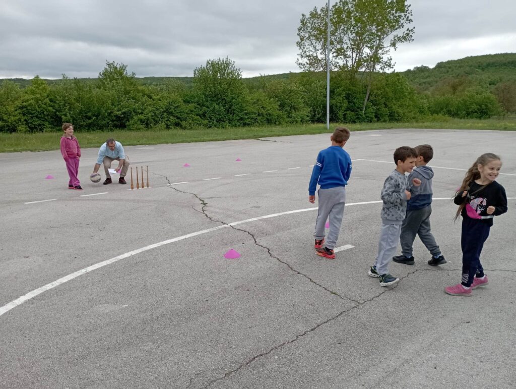 345877066_775164943995081_4553512395423978384_n