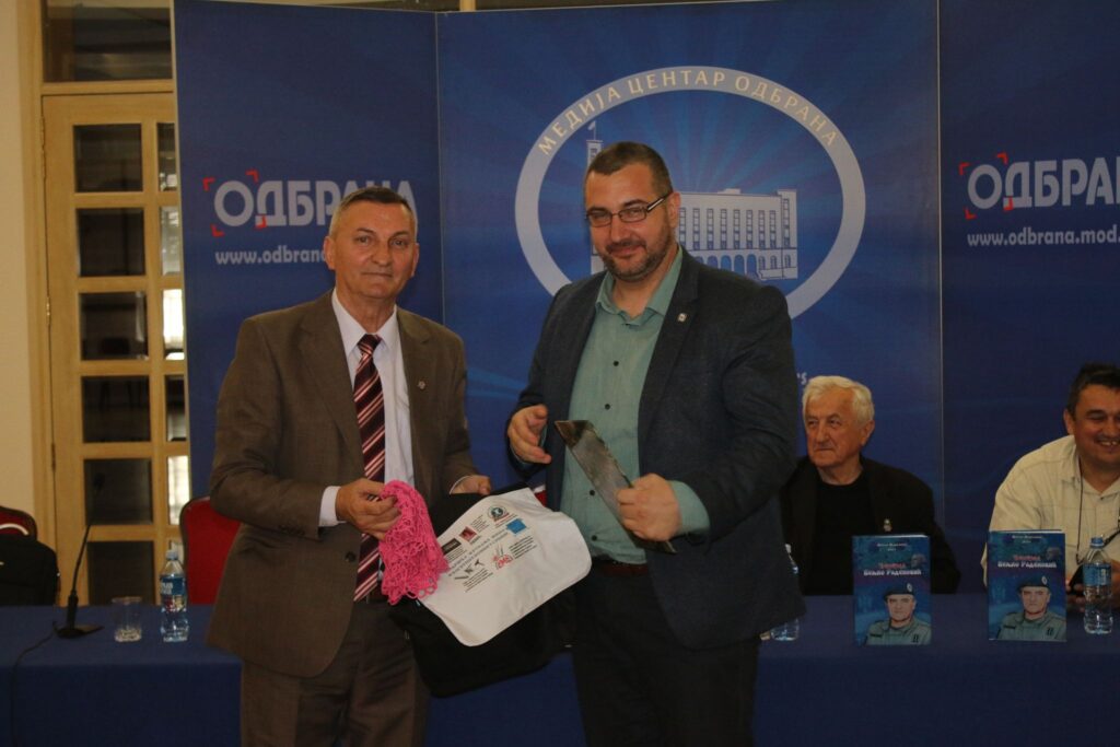 348359369_644718727074709_1348243297192524001_n