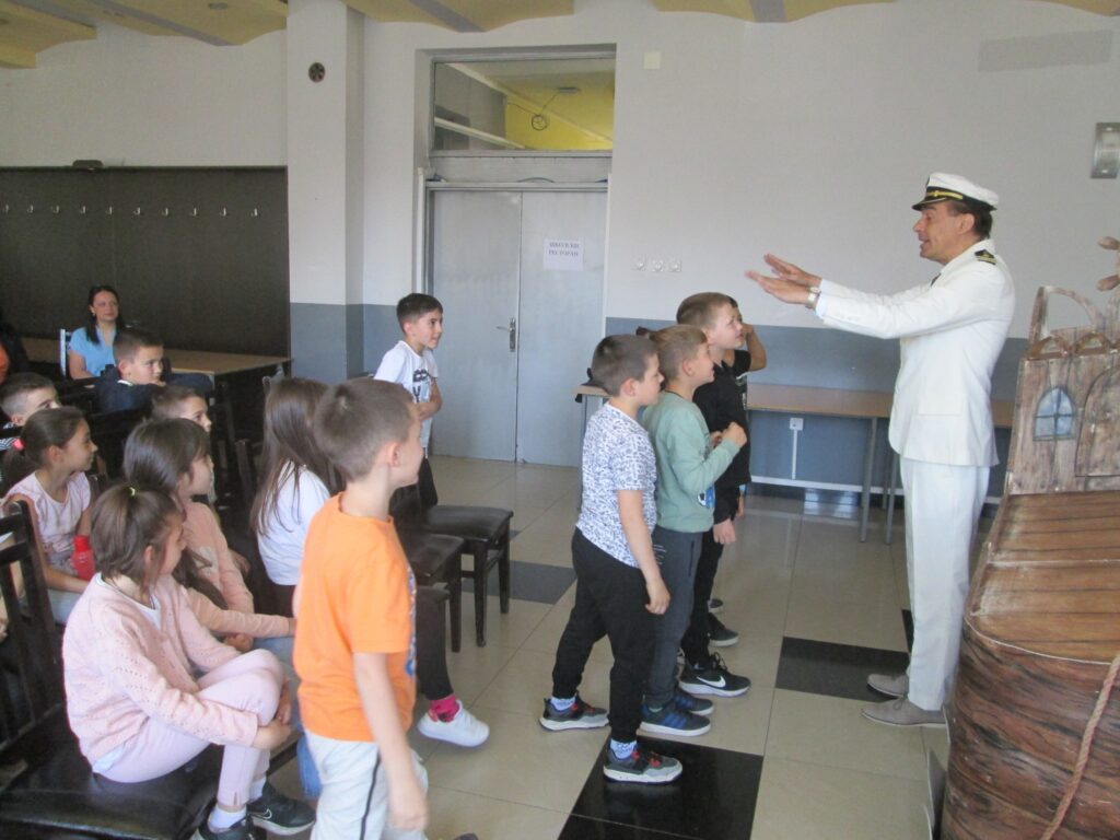 436261950_925699316008935_5348995223836844360_n