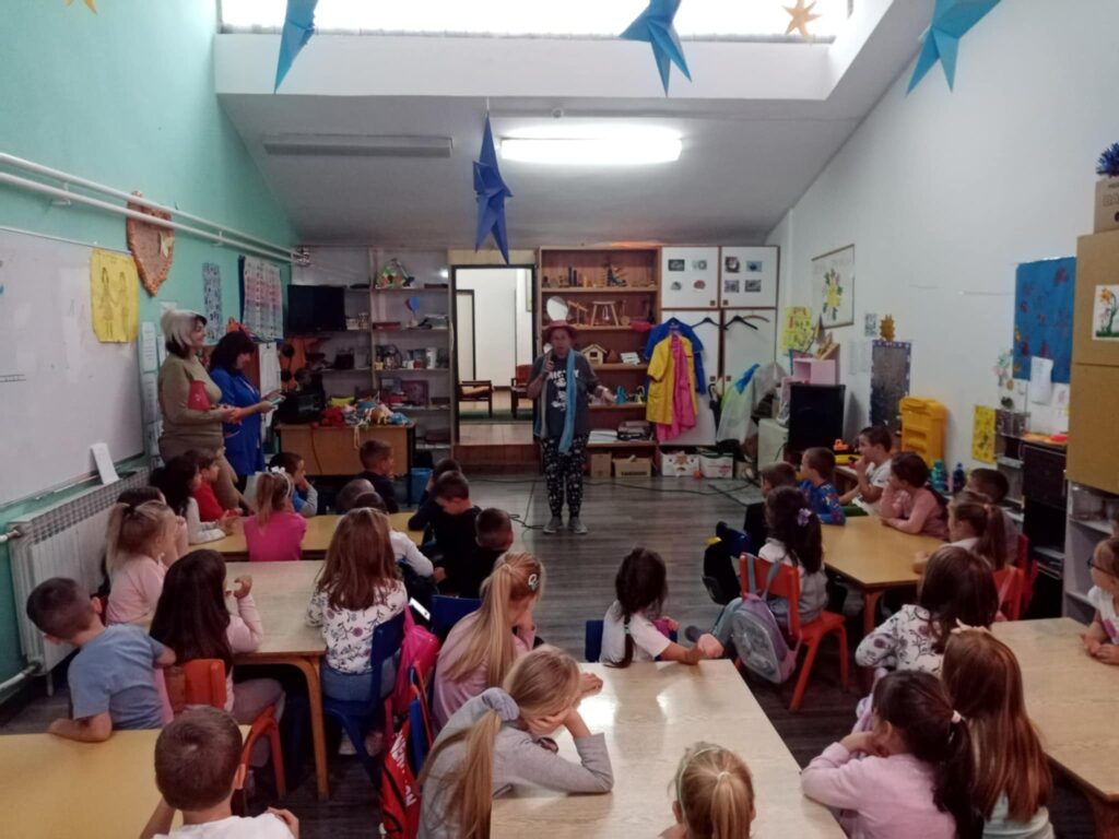 6eae9d2d-52ef-44d9-b320-e6f37b44113c