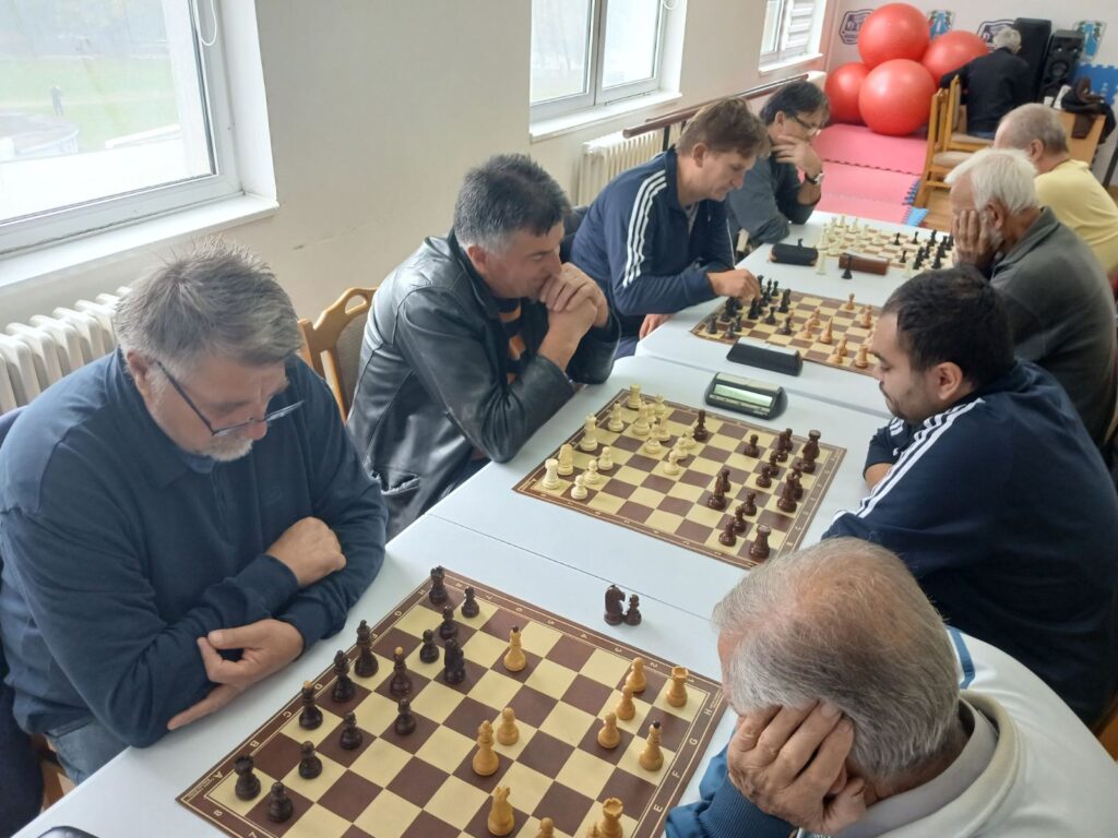 IMG-80edd8826ee1309792bfd5b156905977-V