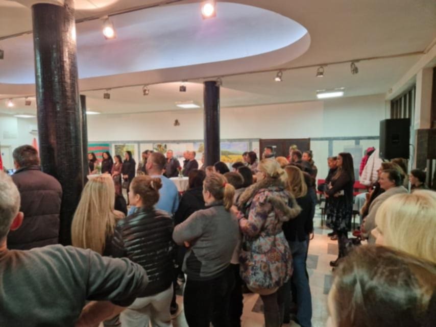 31a4d002-6c42-4b43-8f69-40c9b6d92c5f