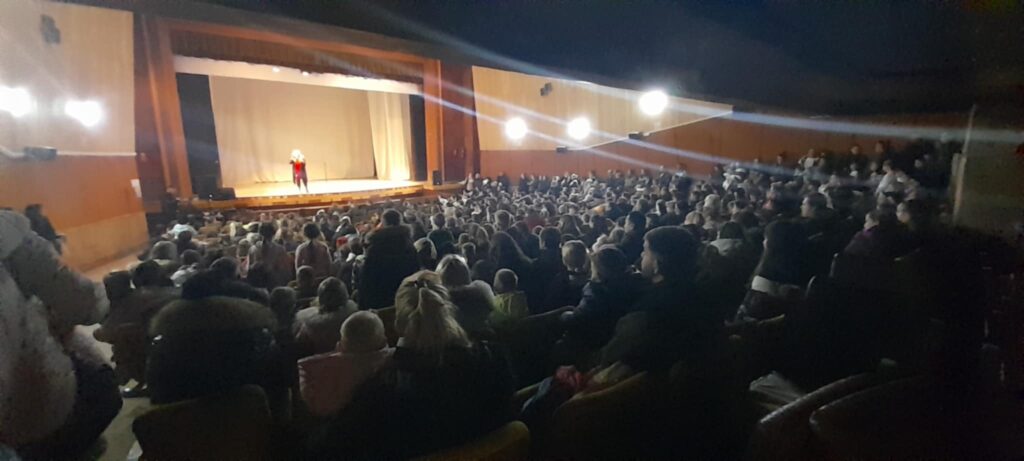 3b4cb208-523c-464c-8dcb-456dc29ea095