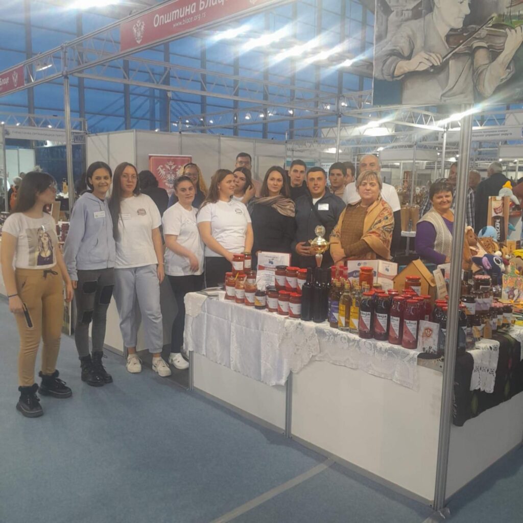 4e6904f9-4bc8-4195-84c2-640794af33b7