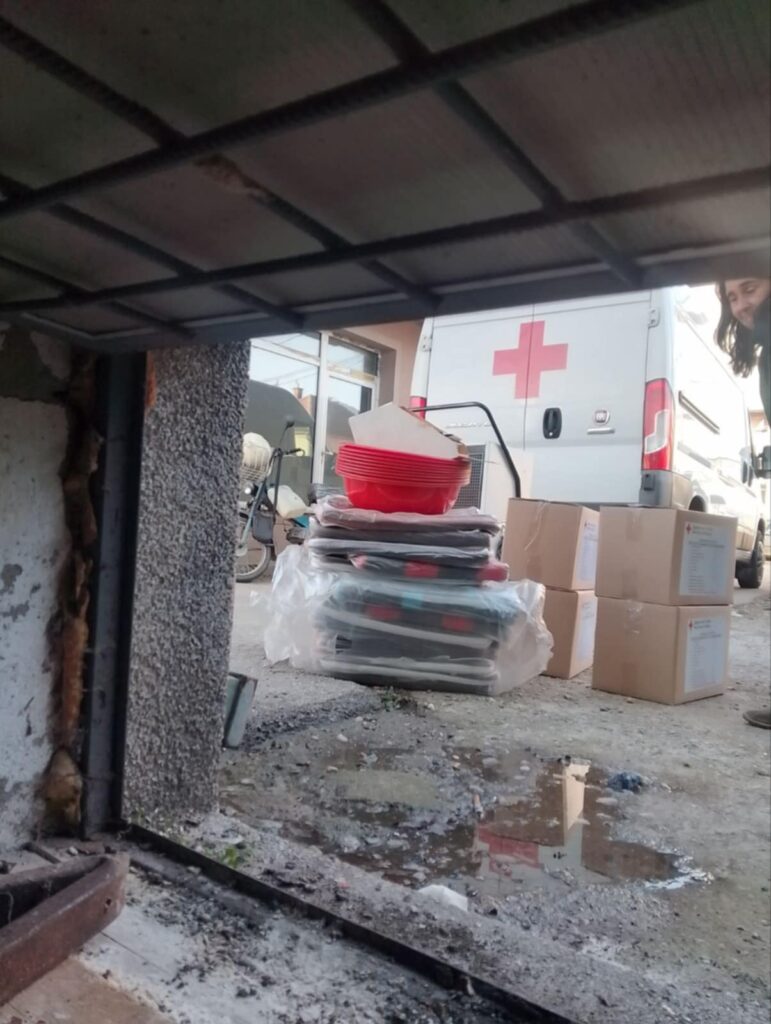 b9922933-80a5-4e6b-92ba-2aa98dd70f17 (1)