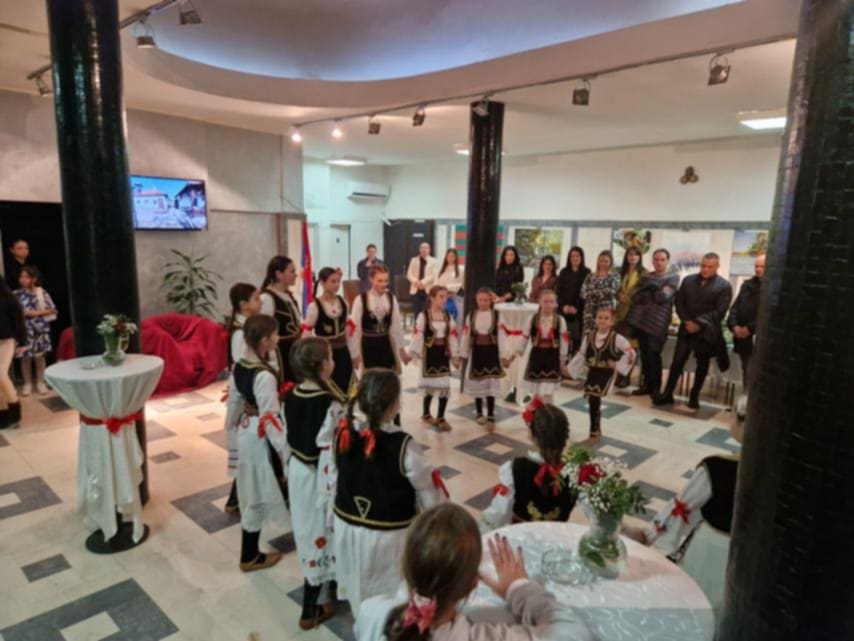 c5ee913a-df8d-49e2-9965-fb1b4a0fde24