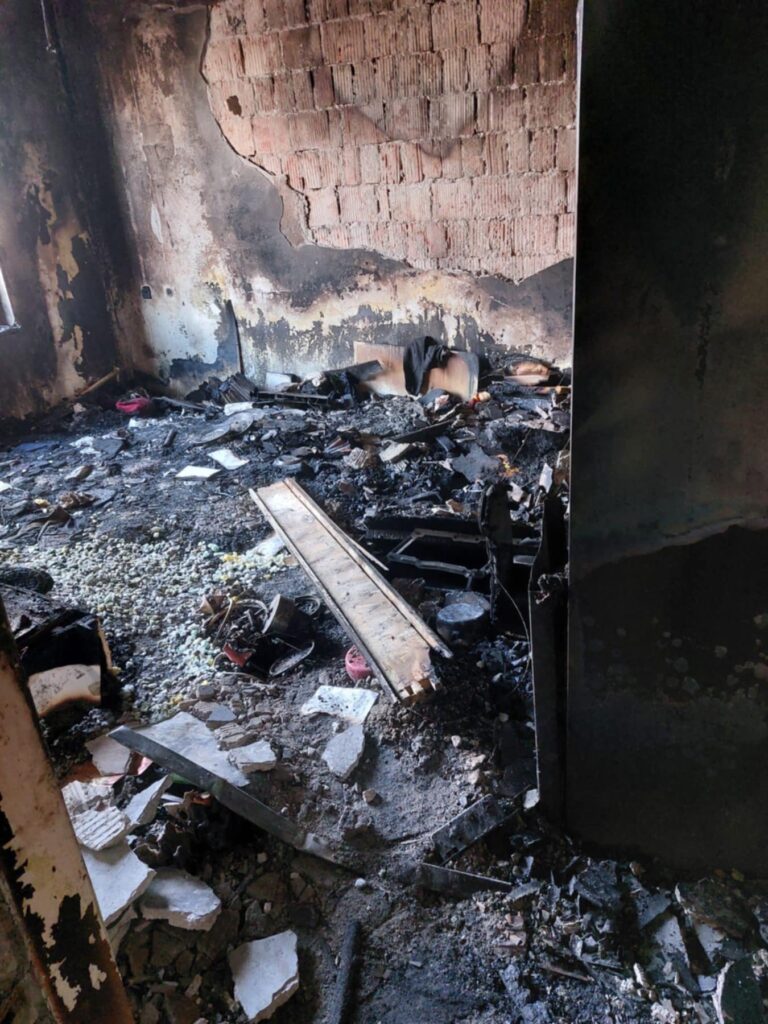 cbaf5da7-588a-4bb2-9a8e-040cc0c06369