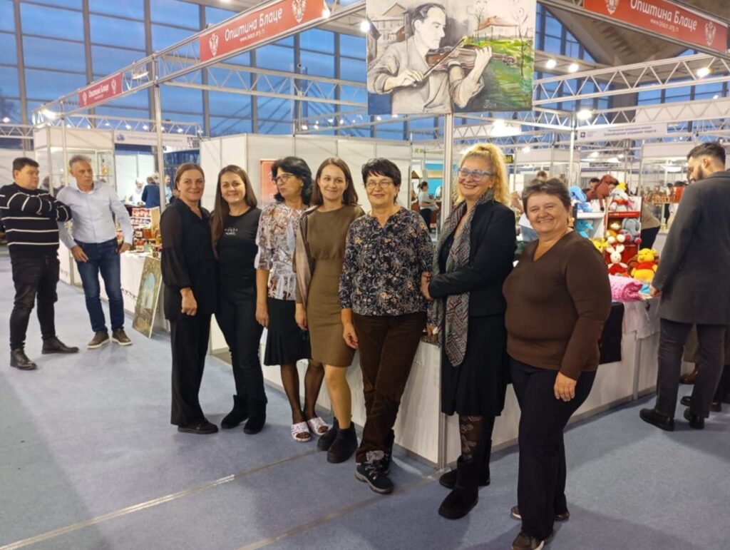 eced5e64-70ca-403f-a357-814ff6588ff9