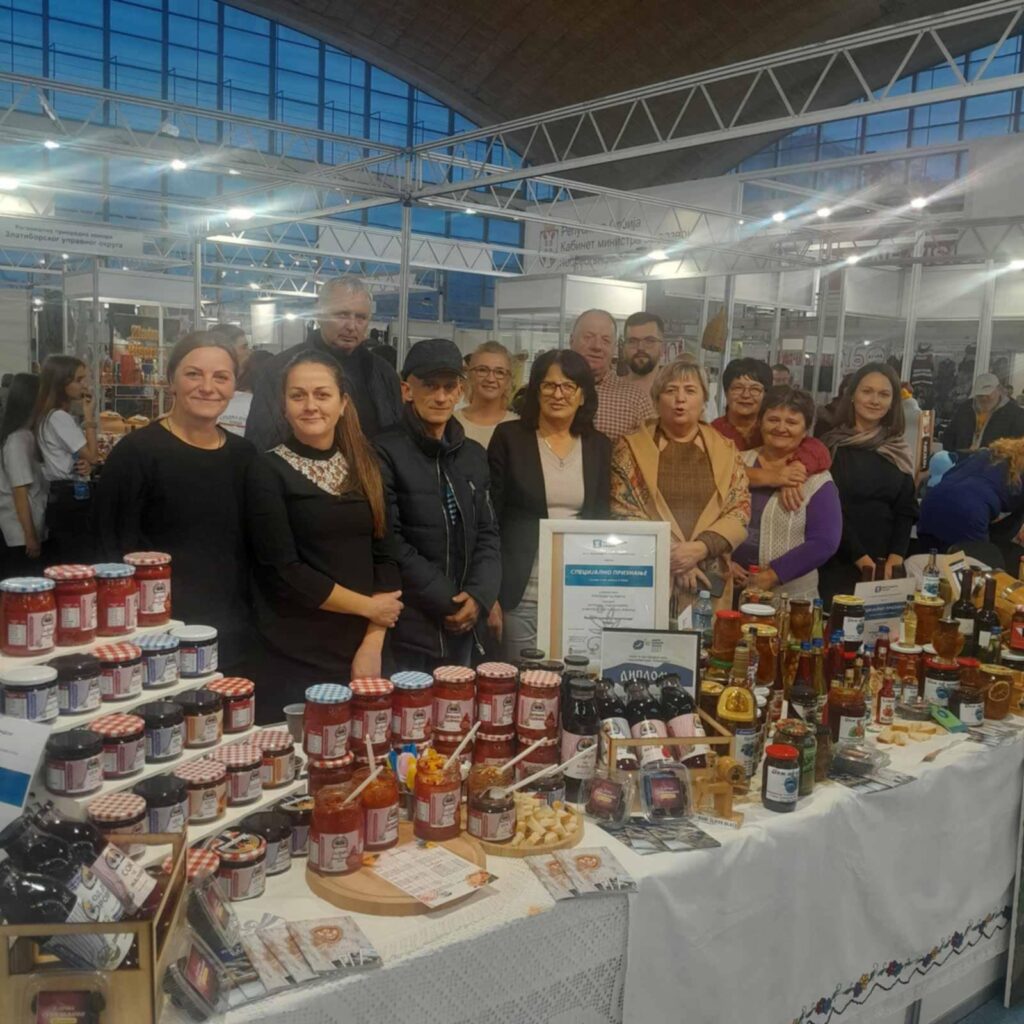 edd52198-10fd-4842-b324-d8ff77011f15