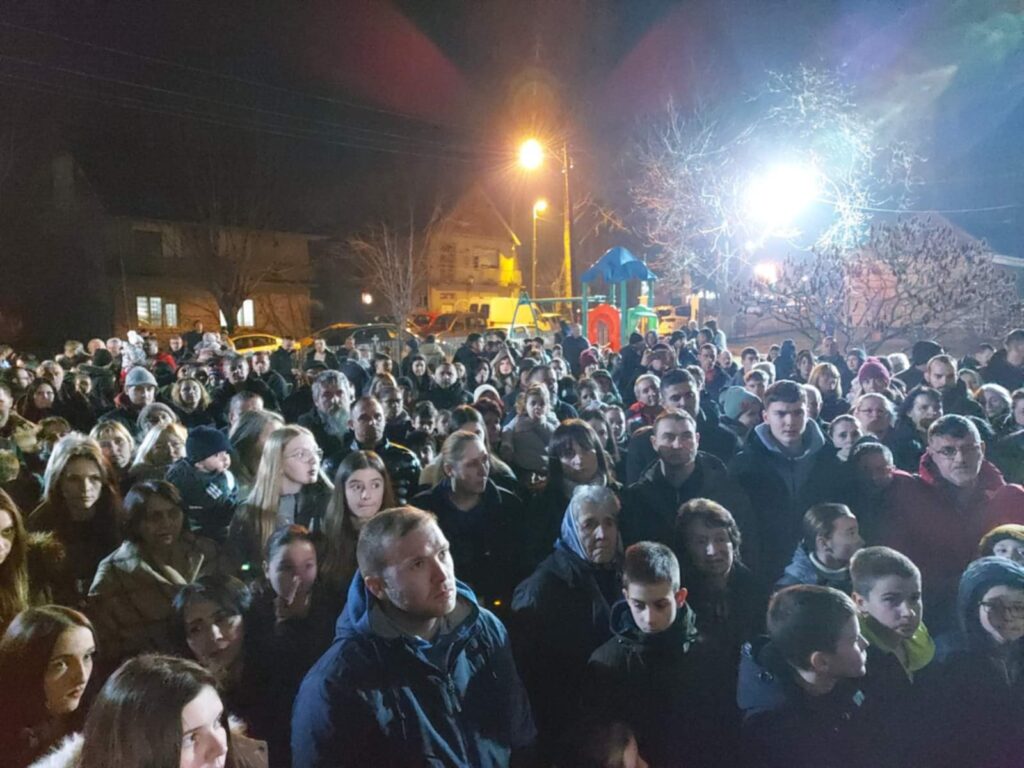 304be687-ea3c-46bc-b4a4-ff6546e1718d