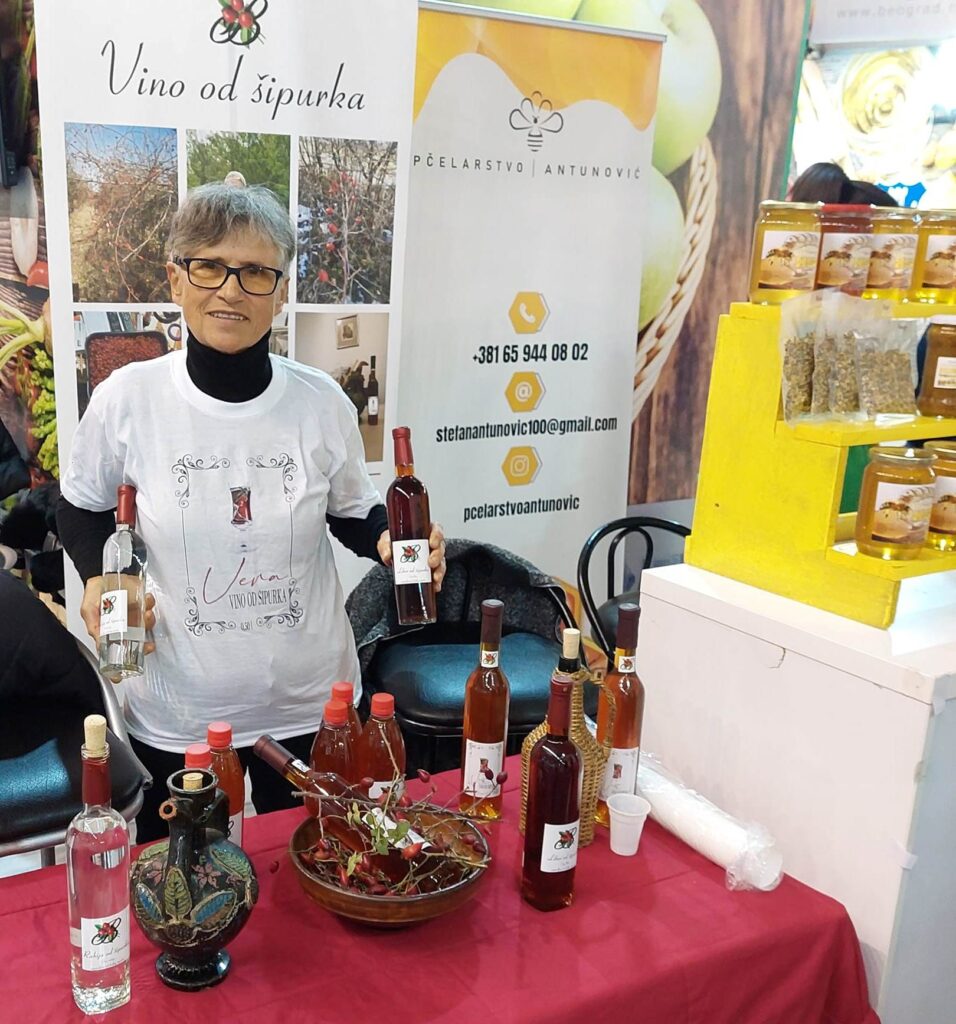 316139606_697789668646611_7995327434823955162_n-956x1024