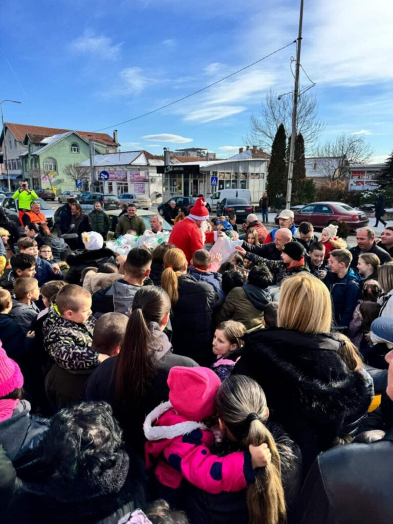 78c01d53-25c6-4ae1-b221-e69e72b4710e