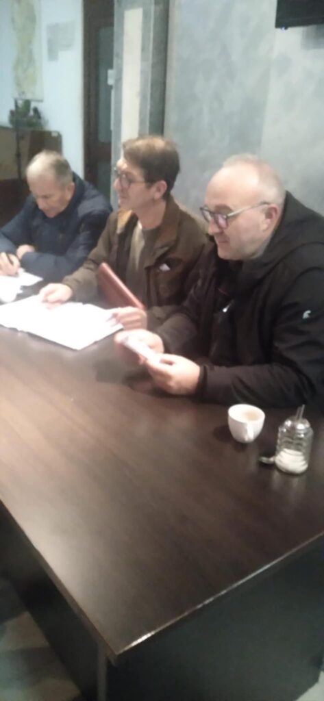 ca949e94-9772-4fa1-987e-af7880c4ce86