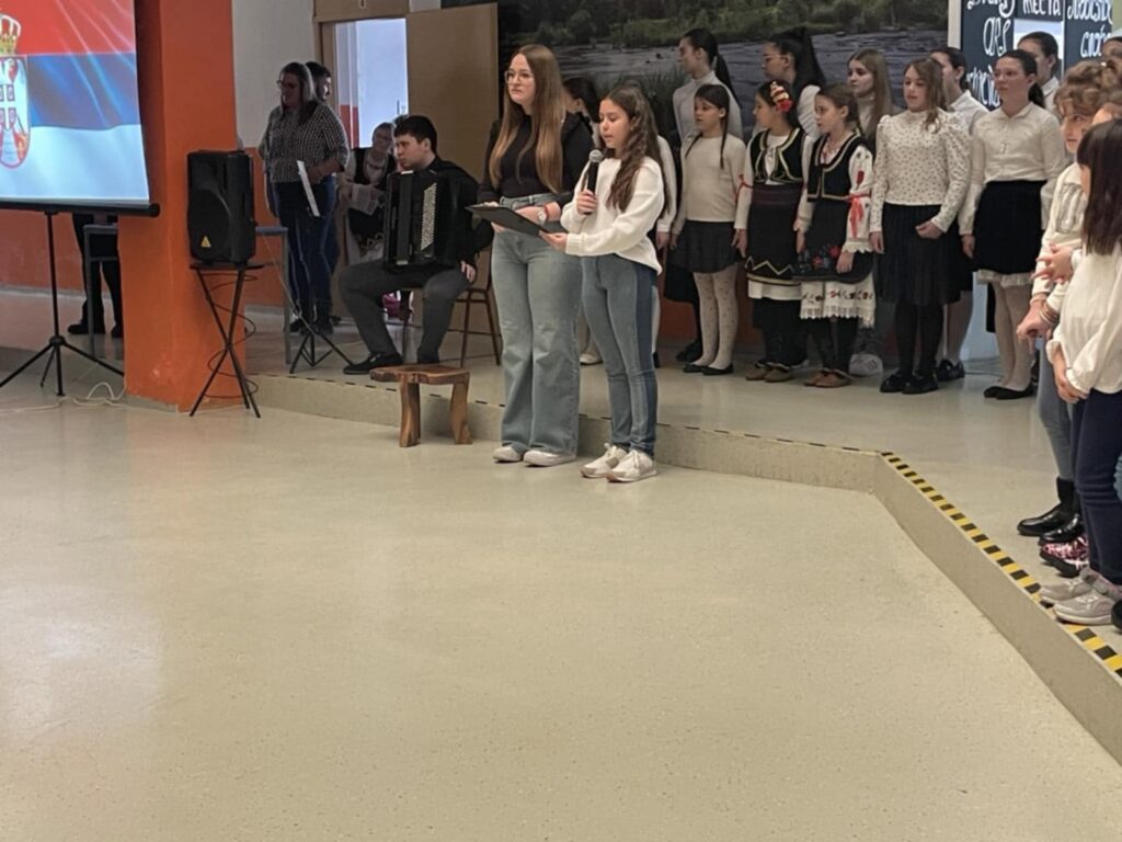 083d73c7-645f-4688-9f4b-796e7f51067f