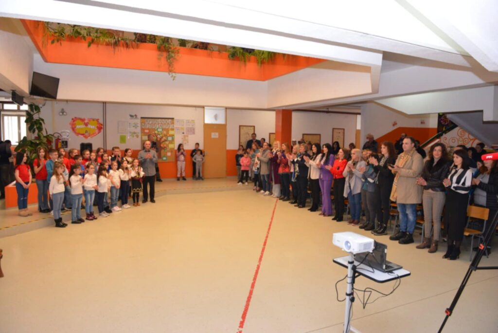 6a17c12a-0655-407f-9458-ced9716bfd53