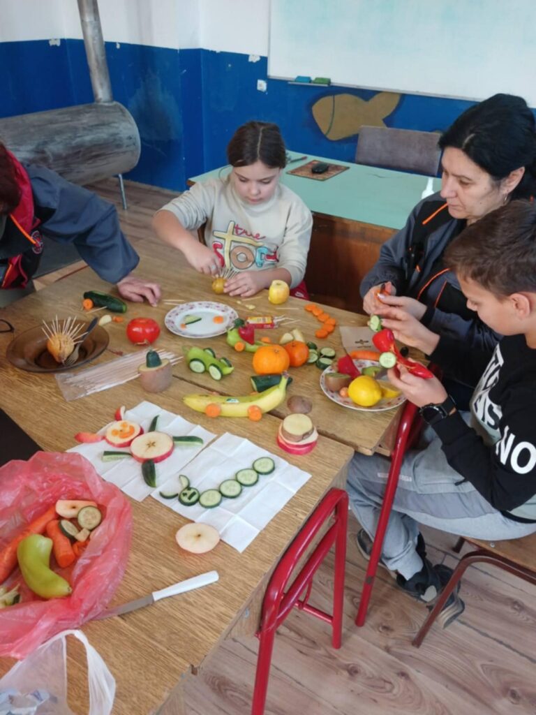 77663604-f245-4d32-8de4-b0aee3588324