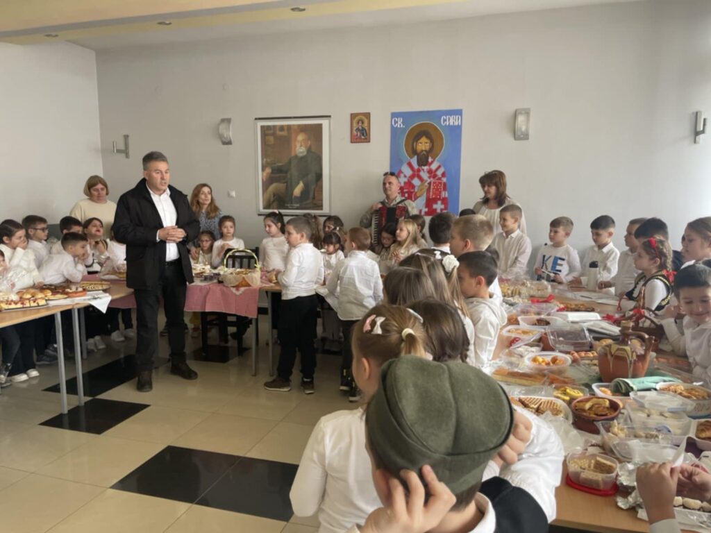 8cc9b924-502e-49d4-a0aa-11fd965775da